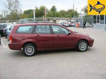 2004 Ford Focus Pictures