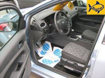 2005 Ford Focus Pictures
