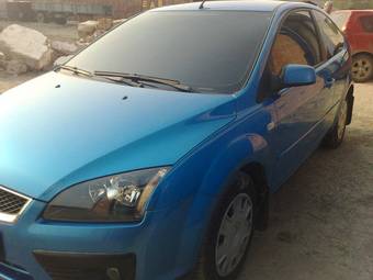 2005 Ford Focus Images