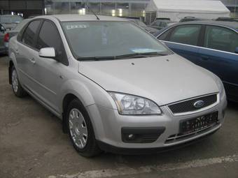 2007 Ford Focus Pictures