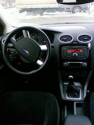 2007 Ford Focus Pictures
