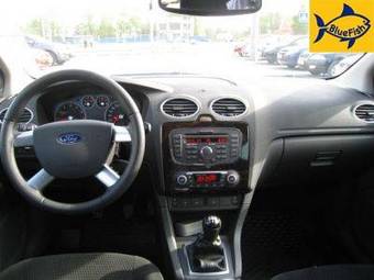 2007 Ford Focus Pictures