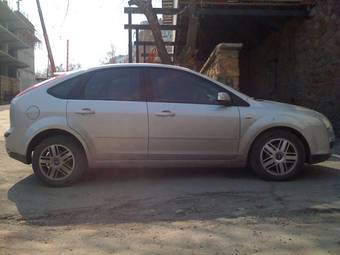 2007 Ford Focus Photos