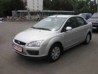 2007 Ford Focus Images