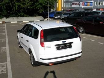 2007 Ford Focus Photos