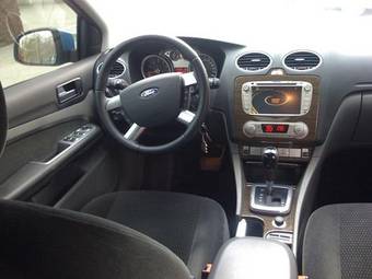 2008 Ford Focus Photos