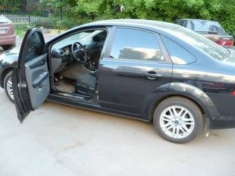 2008 Ford Focus Photos