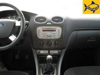 2008 Ford Focus Pics