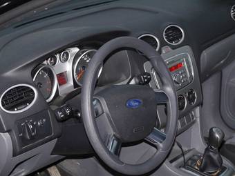 2008 Ford Focus Pictures