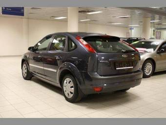 2009 Ford Focus Pictures