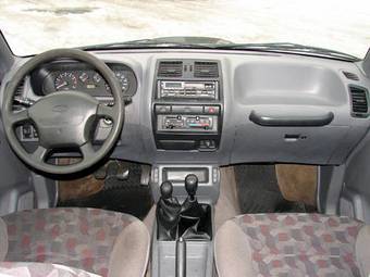 1996 Ford Maverick Pictures