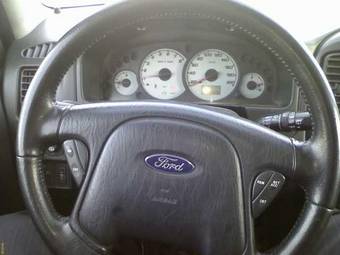 2003 Ford Maverick Photos