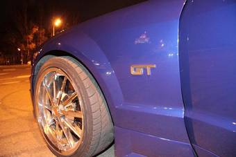 2005 Ford Mustang Pictures