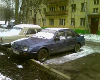 1982 Ford Sierra Photos