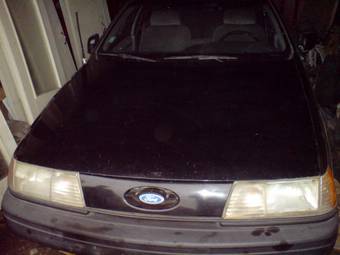 1990 Ford Taurus Pictures