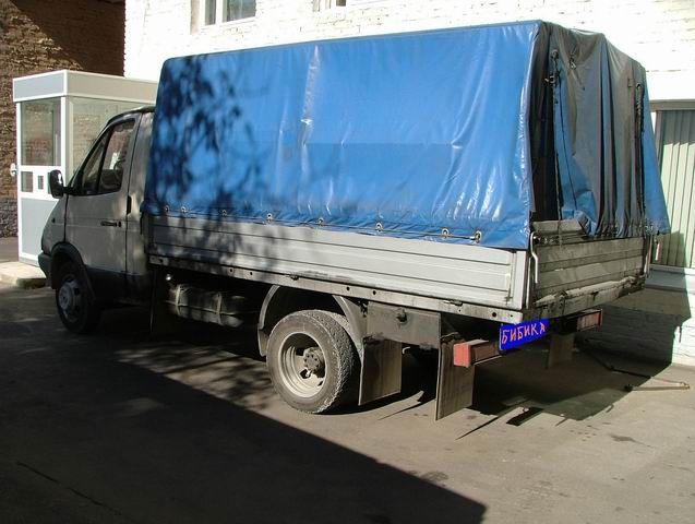 2000 GAZ 33021