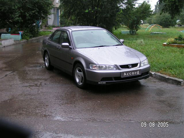 2000 Honda Accord