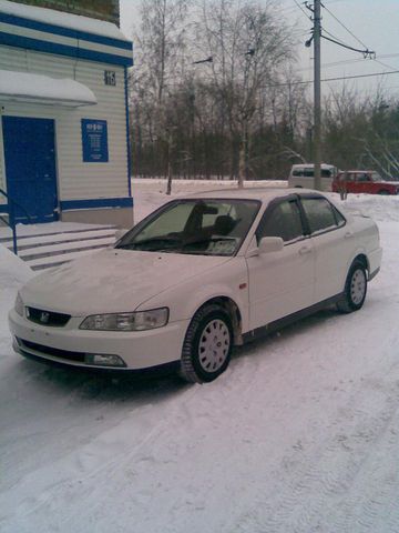 2000 Honda Accord