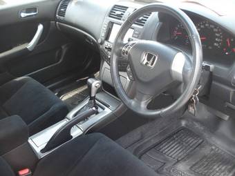 2002 Honda Accord Photos