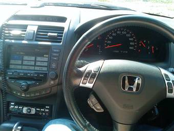 2002 Honda Accord Photos