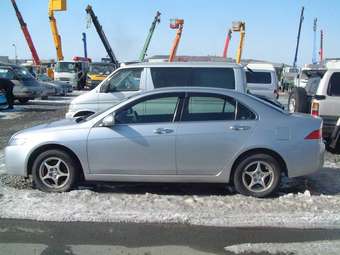 2003 Honda Accord Images