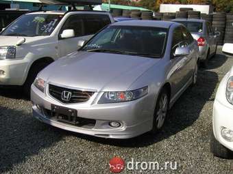 2003 Honda Accord Pictures