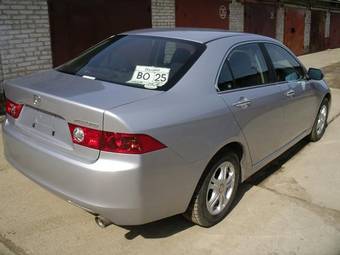 2003 Honda Accord Photos