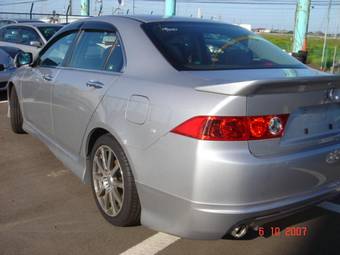 2003 Honda Accord Pictures