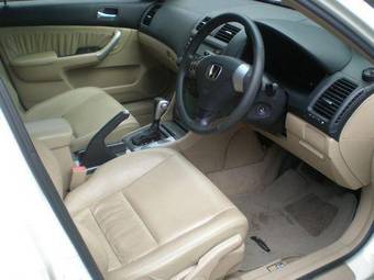 2003 Honda Accord Pictures