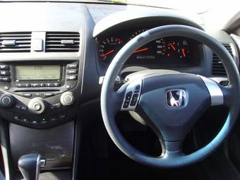 2004 Honda Accord Pictures