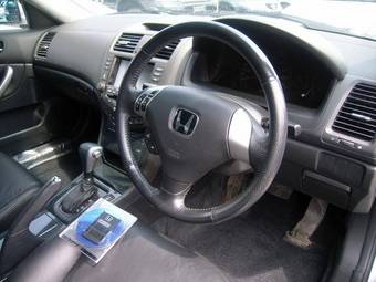 2004 Honda Accord Pictures