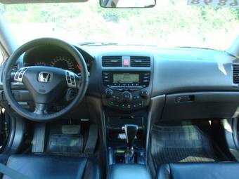 2004 Honda Accord Pictures