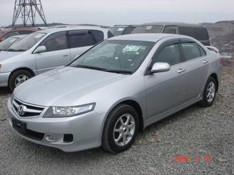 2005 Honda Accord Photos