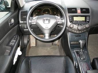 2005 Honda Accord Photos