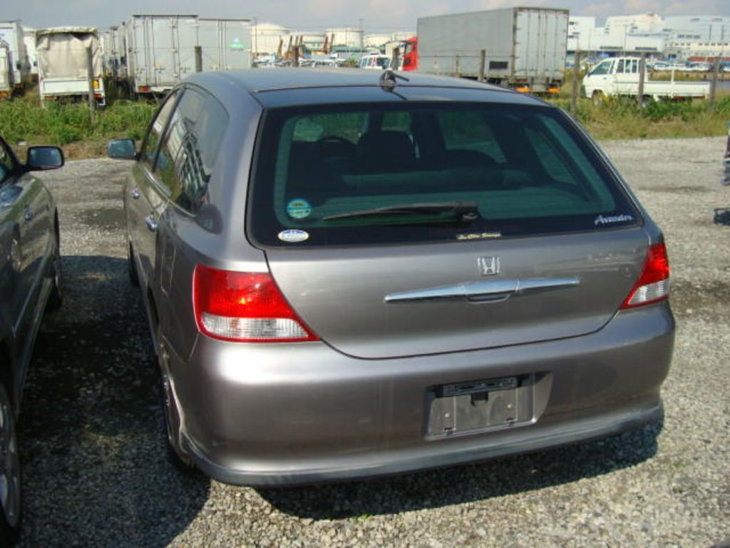 2002 Honda Avancier