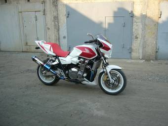 2004 Honda CB1300 SUPER FOUR Photos