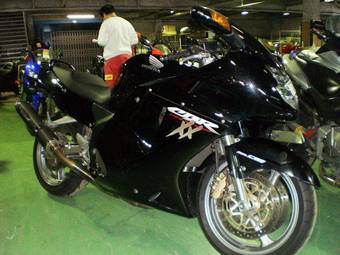 2001 Honda CBR Photos
