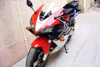 2004 Honda CBR Photos