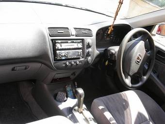 2003 Honda Civic Ferio Photos