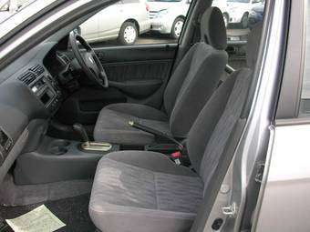 2004 Honda Civic Ferio Images