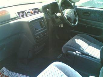 2000 Honda CR-V Pics
