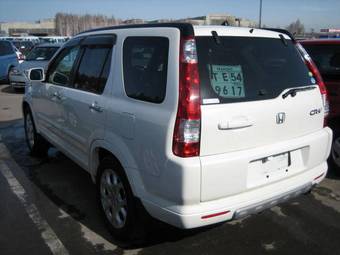 2005 Honda CR-V Pictures