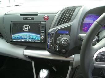 2011 Honda CR-Z Pictures
