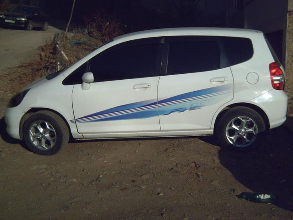 2001 Honda Fit