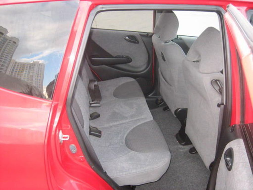 2001 Honda Fit