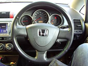 2001 Honda Fit Photos