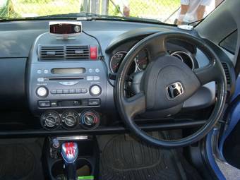 2001 Honda Fit Pictures