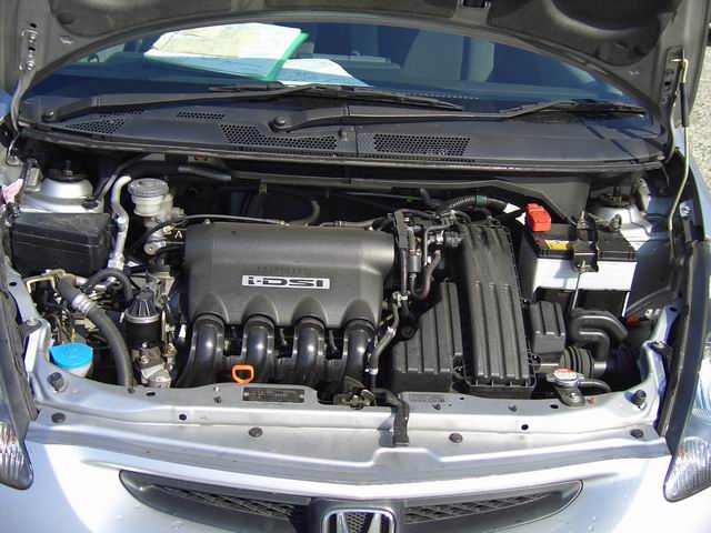 2002 Honda Fit Photos
