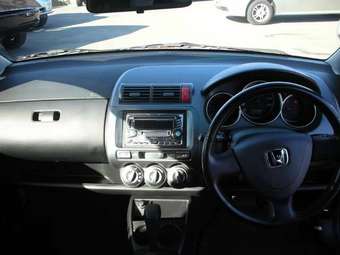 2002 Honda Fit Images