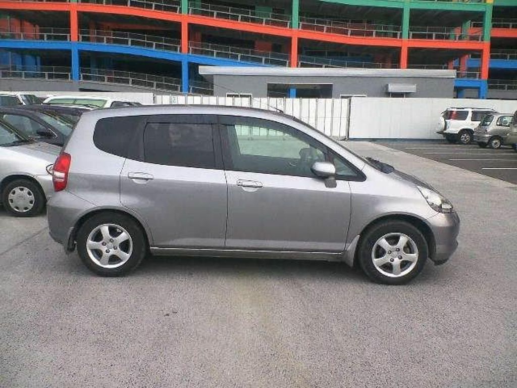 2003 Honda Fit